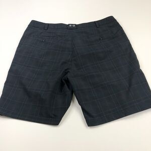 Under Armour 40 (Fit 40W) Golf Polyester Flat 9.5" Chino Shorts Multicolor